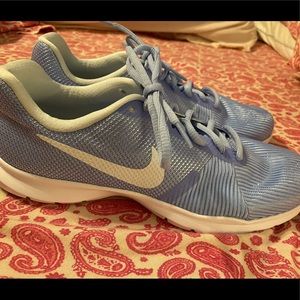 Nike shoes size 10
